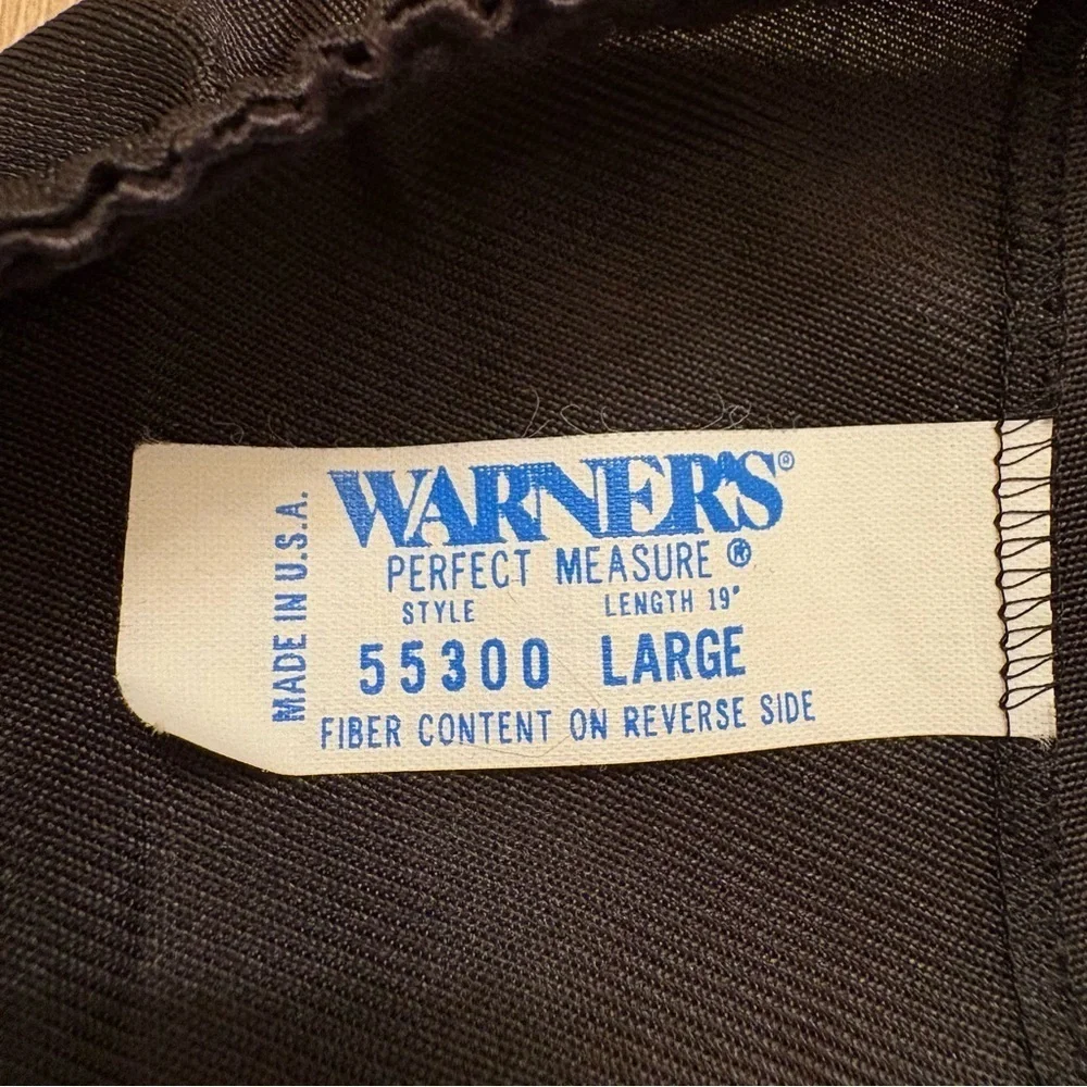 Vintage Warner’s Perfect Measure  Slip Black Antron III Nylon